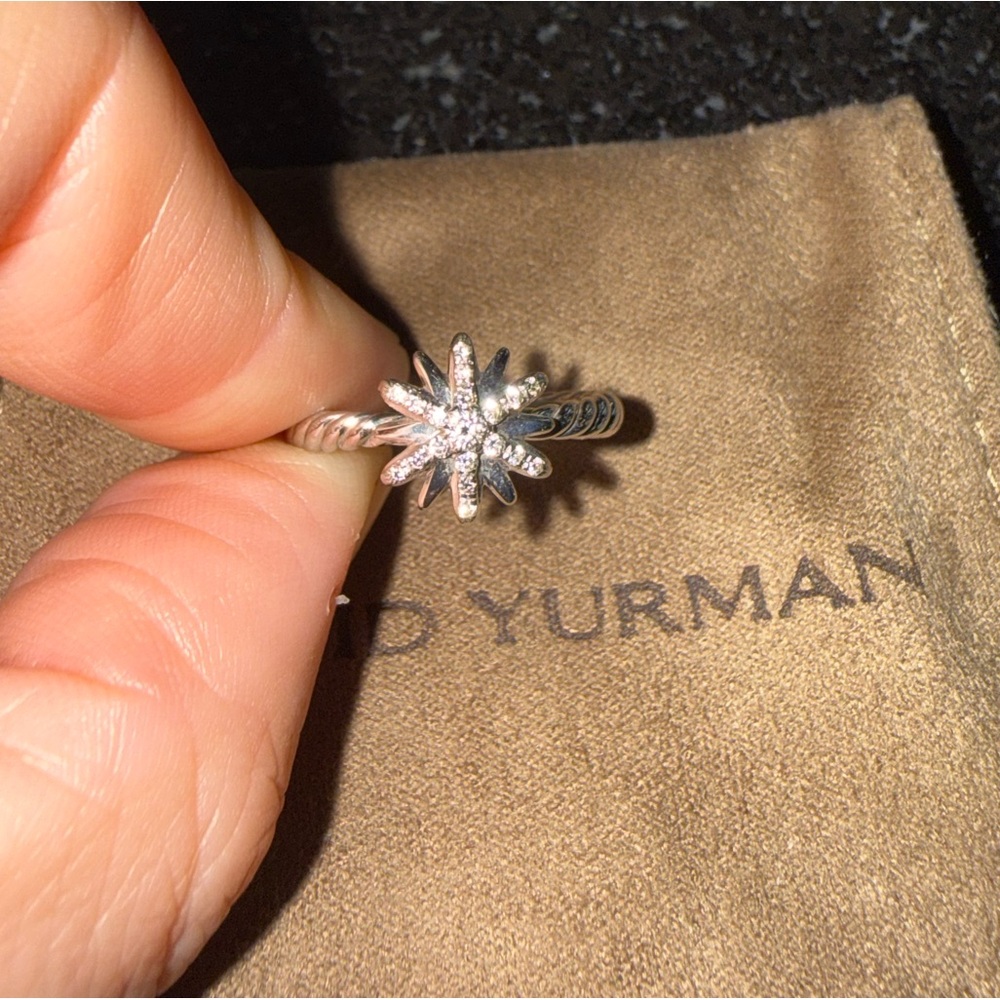 David Yurman Petite Starburst Ring with Diamonds - Picture 12 of 12